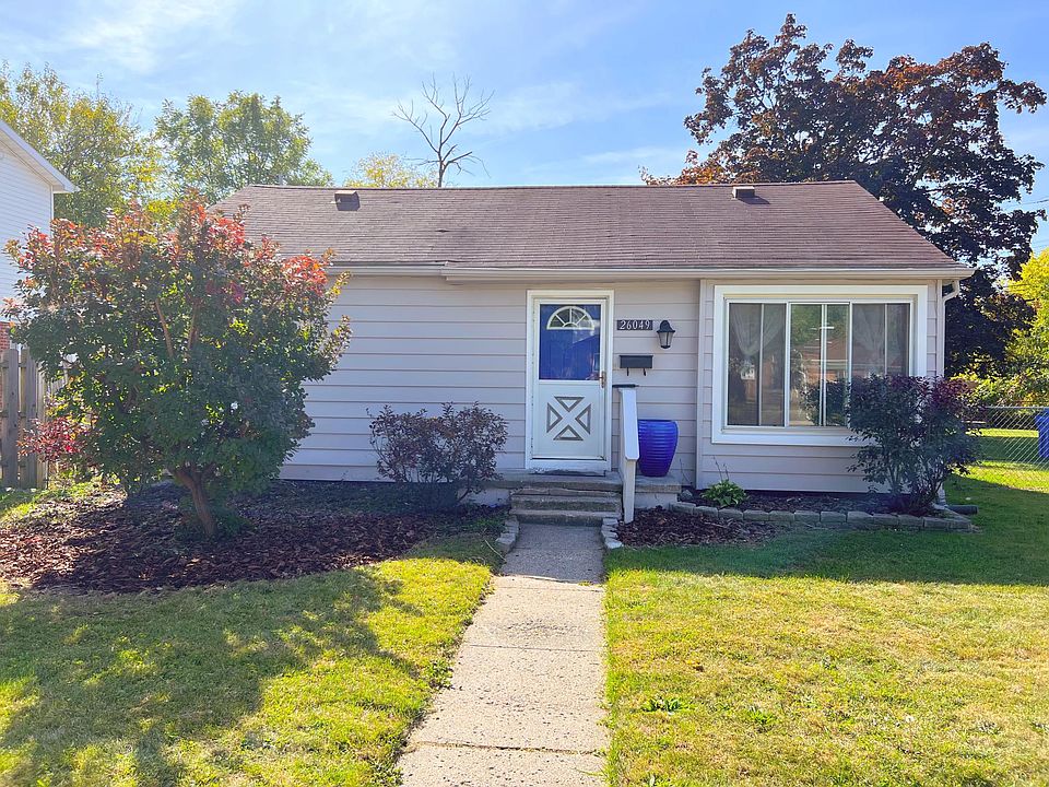 1st image of 26049 Amherst St