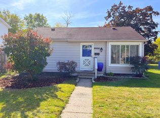 26049 Amherst St, Dearborn Heights, MI 48125