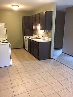 2nd image of 2127 Twin Bluff Rd APT 307