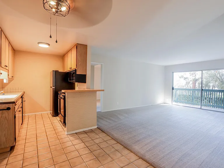 564 N Bellflower Blvd #108 — Photo 7