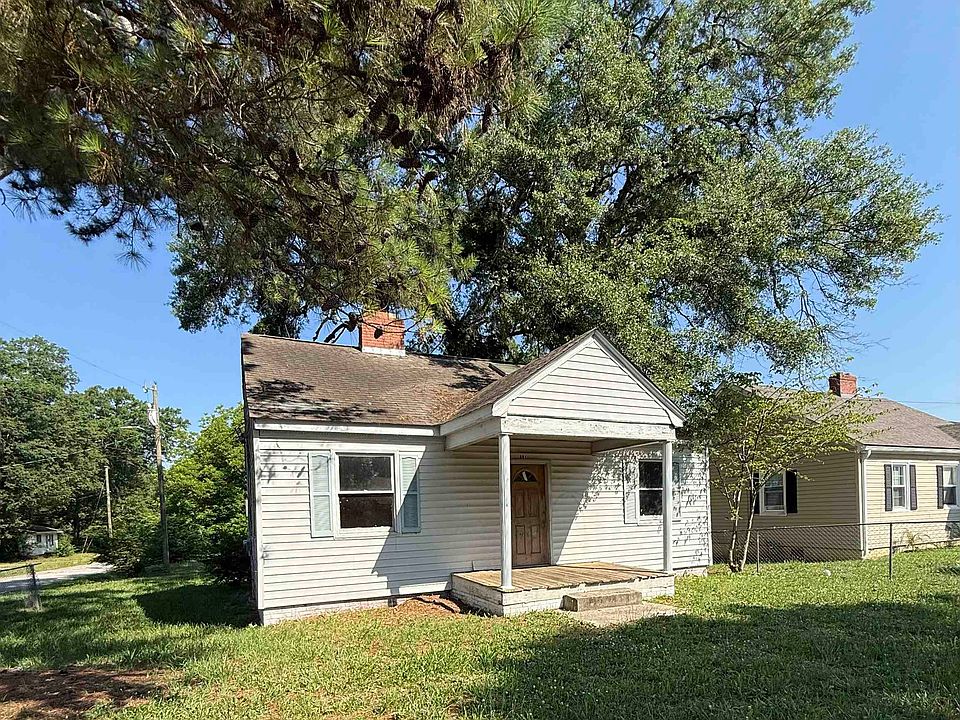 1st image of 601 Musgrove St
