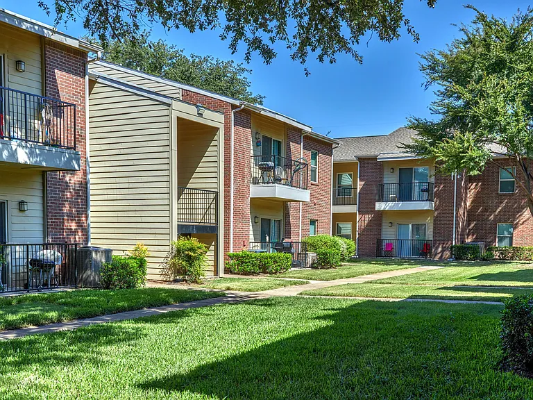 Creekwood Place — Photo 8