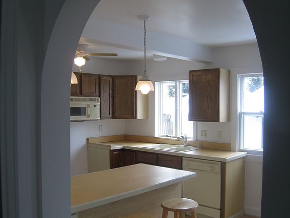 2nd image of 12 Maxwell Ave