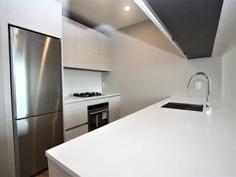 1511 Bedford Ave #10D — Photo 1