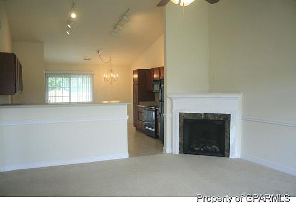 5th image of 2524 Saddleback Dr #B