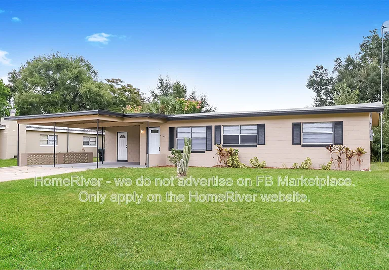 4901 Hernandes Dr — Photo 1