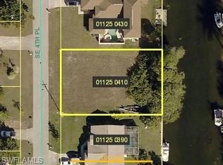 209 SE 4th Pl, Cape Coral, FL 33990