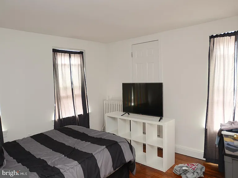 2124 Spruce St #3R — Photo 13