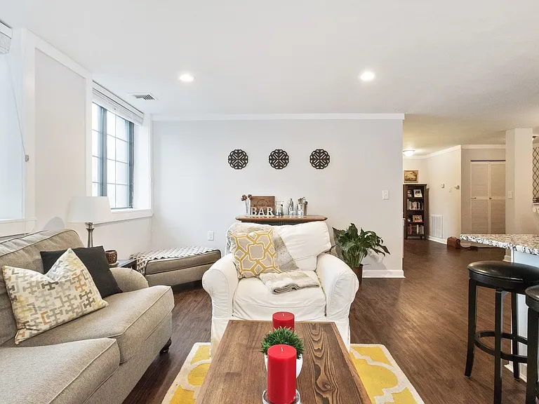 1 Prescott St #105 — Photo 25