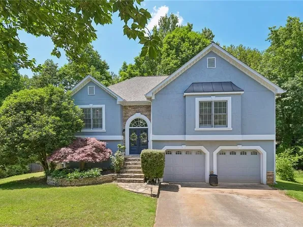 421 Middle Valley Ln, Woodstock, GA 30189