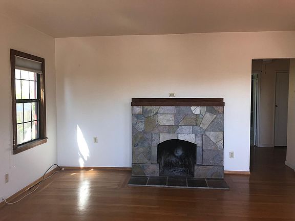 Living room with fireplace