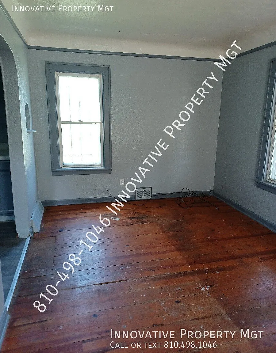 New For Rent! 905 Cottage Grove — Photo 3