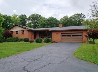 835 Indian Springs Rd, Indiana, PA 15701