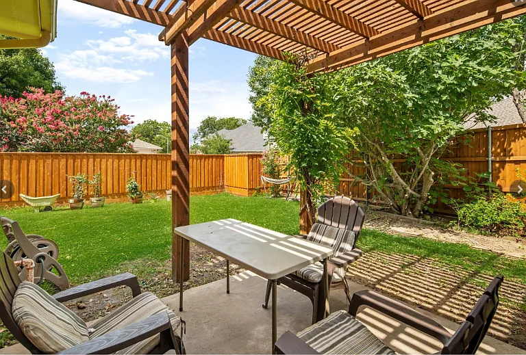2205 Pittner Ln — Photo 16