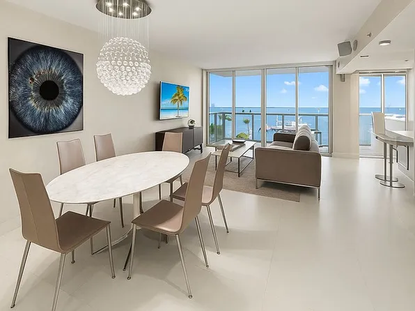 1900 Sunset Harbour Dr, Miami Beach, FL 33139