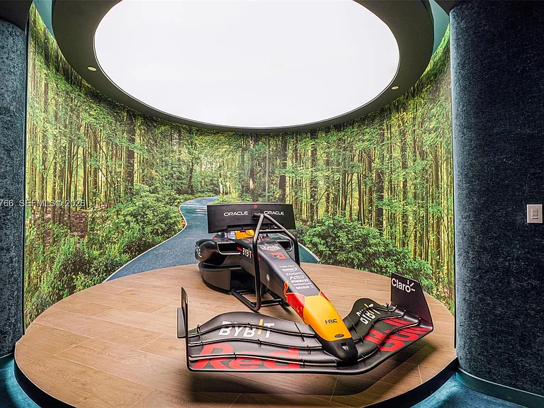 77 SE 5th St #3714 — Photo 35