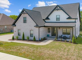 2774 Jasmine St, Lebanon, TN 37087