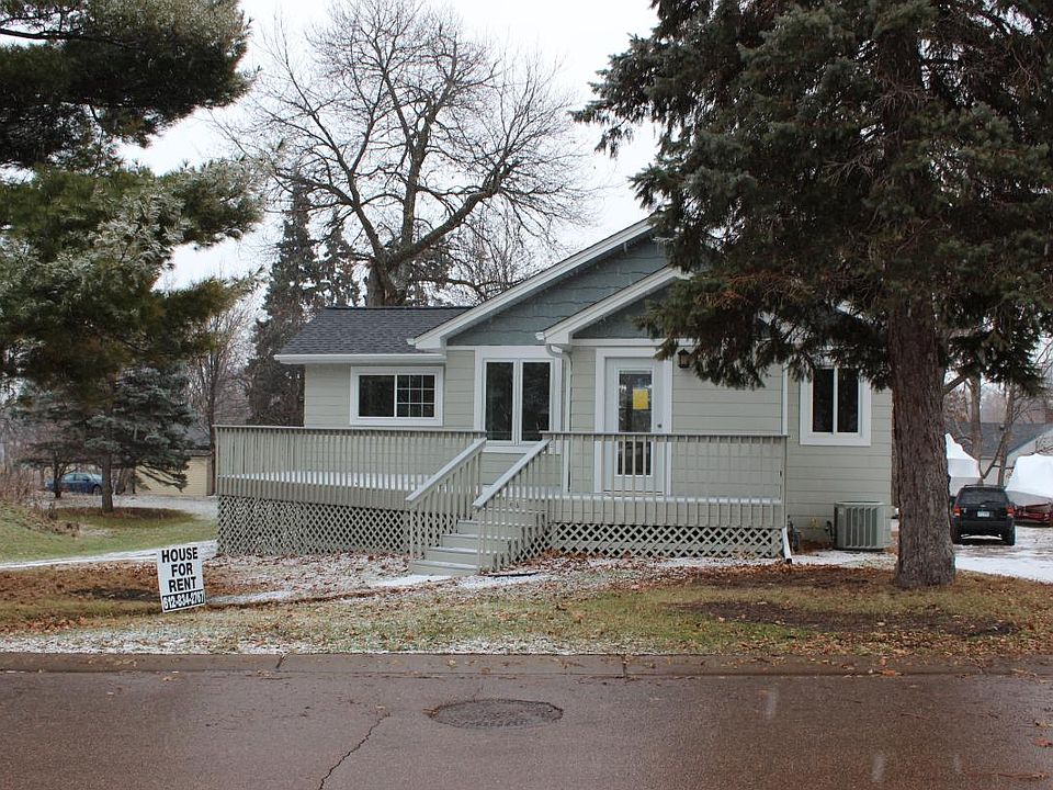 Front view wrap around deck
