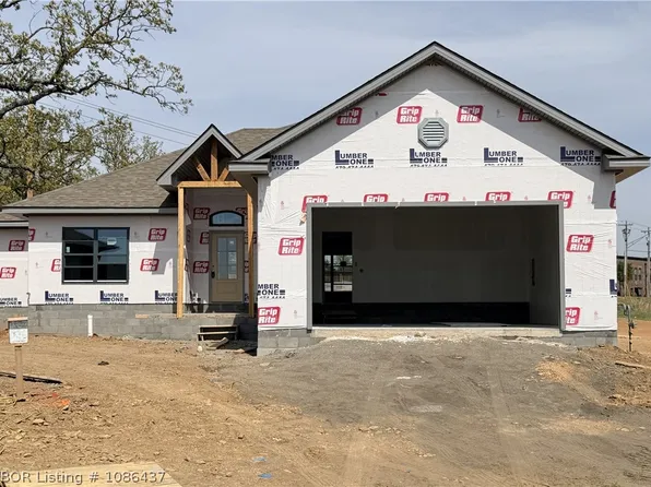 7304 Ellis Wayne Ct, Fort Smith, AR 72916