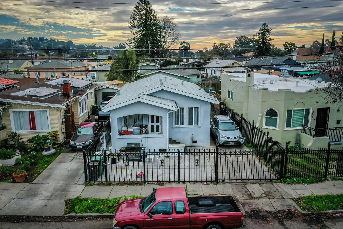 2682 77th Ave photo 1