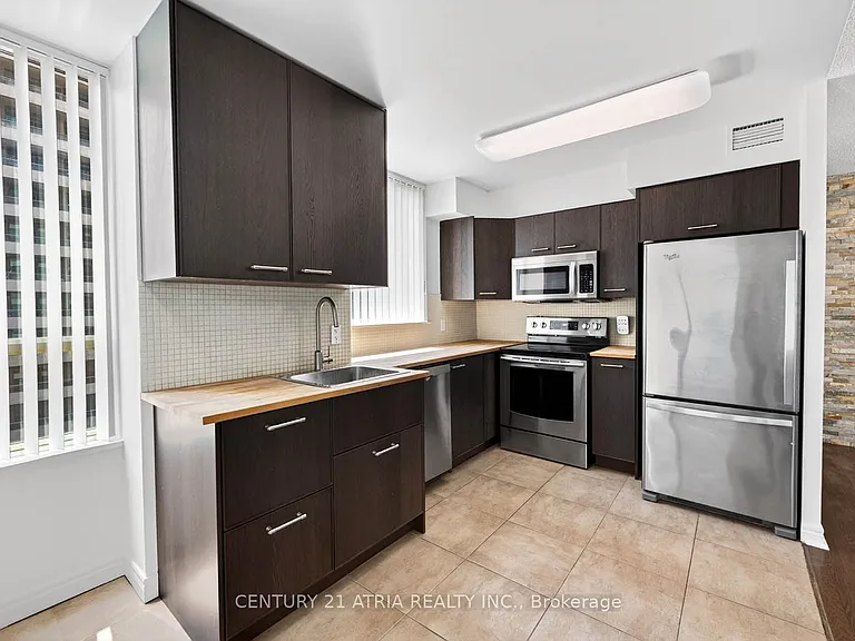 23 Hollywood Ave #808 — Photo 25