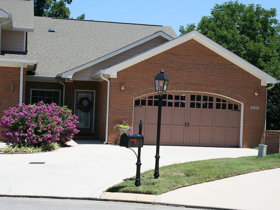 2534 St. Lucie Court