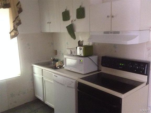 5th image of 3009 Texas Ave