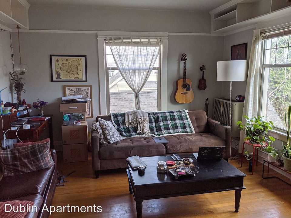 1st image of 1052 E Thomas St APT 25