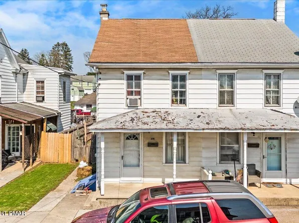 319 W Church St, Annville, PA 17003