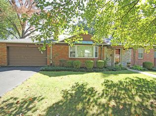 1418 Cheshire Ln, Saint Louis, MO