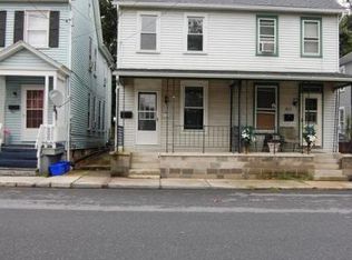 823 Factory St, Carlisle, PA 17013