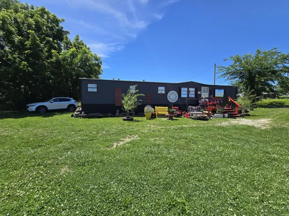125 N Dallas Street, Urbana, MO 65767