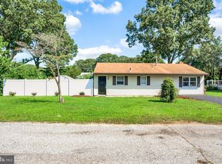 458 Mason Ln, Annapolis, MD 21012