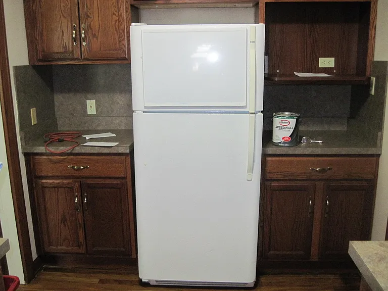 1520 Front St #2 — Photo 3