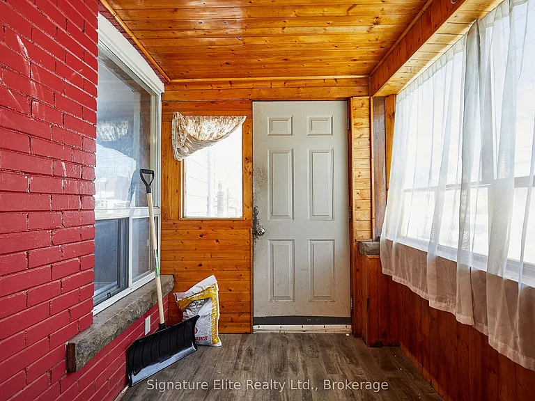 224 Old Weston Rd — Photo 3