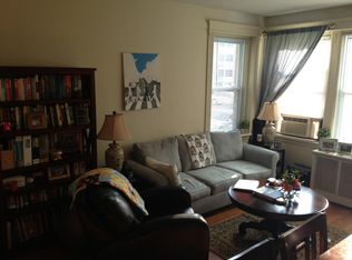 211 Saint Paul St APT 4A, Brookline, MA 02446