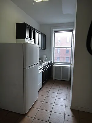 Rented by Sterling Holdings | media 62