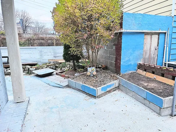 265 18th Street image 10 of 10