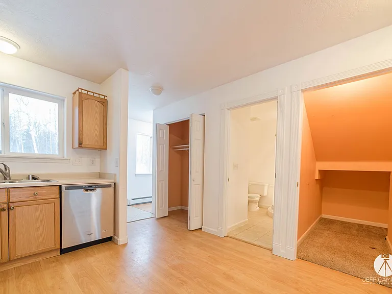 1100 W Nugget Ave — Photo 10