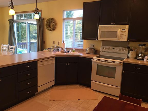 4th image of 17505 SE 22nd Dr