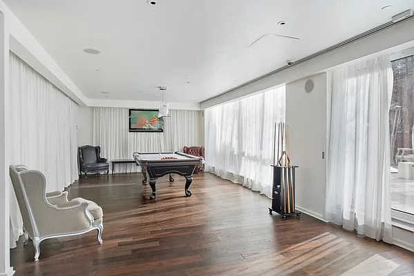 Sold by Keller Williams NYC | media 9