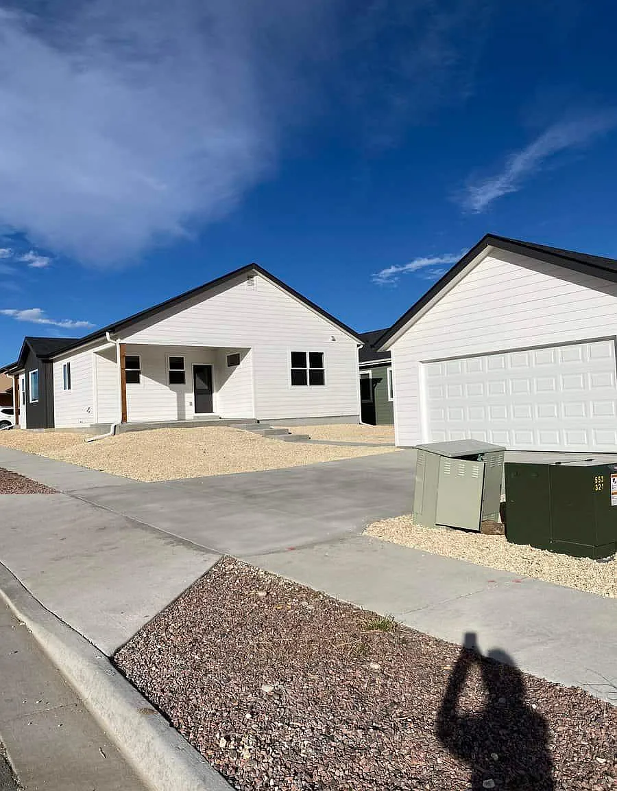 3 bed, 1743 sqft, $2,600 — Photo 1
