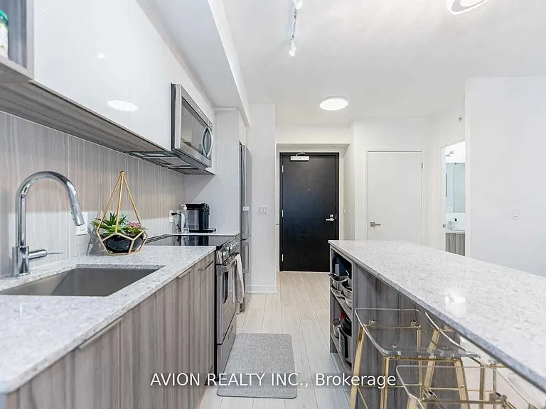31 Tippett Rd #336 — Photo 5