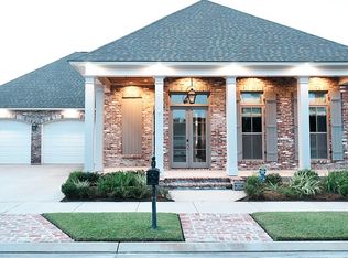 2718 Shore Bend Ave, Baton Rouge, LA 70810