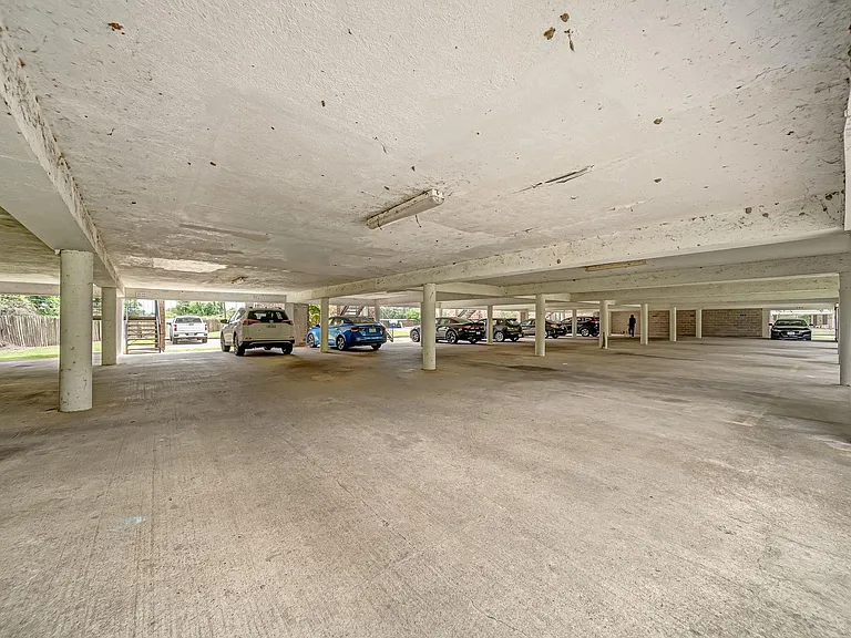 2501 Gulf Fwy #256D — Photo 31