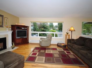 17012 57th Pl W, Lynnwood, WA 98037