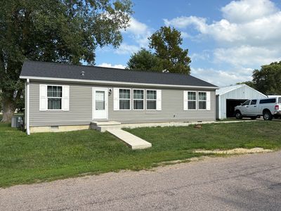 713 Lynn St, Hopedale, IL, 61747