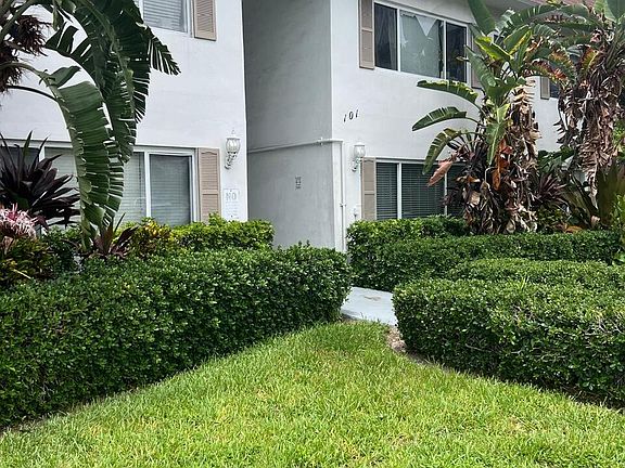 3rd image of 101 SE 6th Ave APT 4