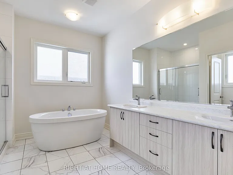 2122 Cayenne St #UPPER LEVEL — Photo 17