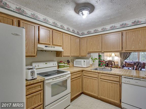 5th image of 1650 Thenia Pl #3-5